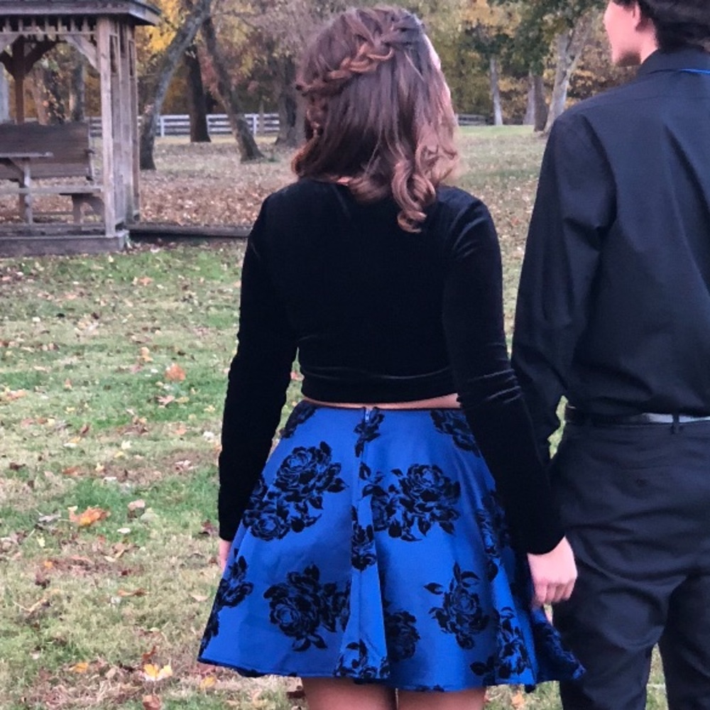 Short formal/ cocktail dress!!